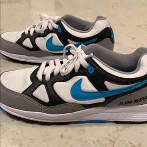 Nike Airspan II Sneakers